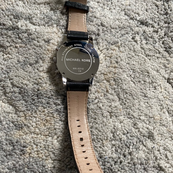 Men’s Michael Kors watch - Picture 3 of 4